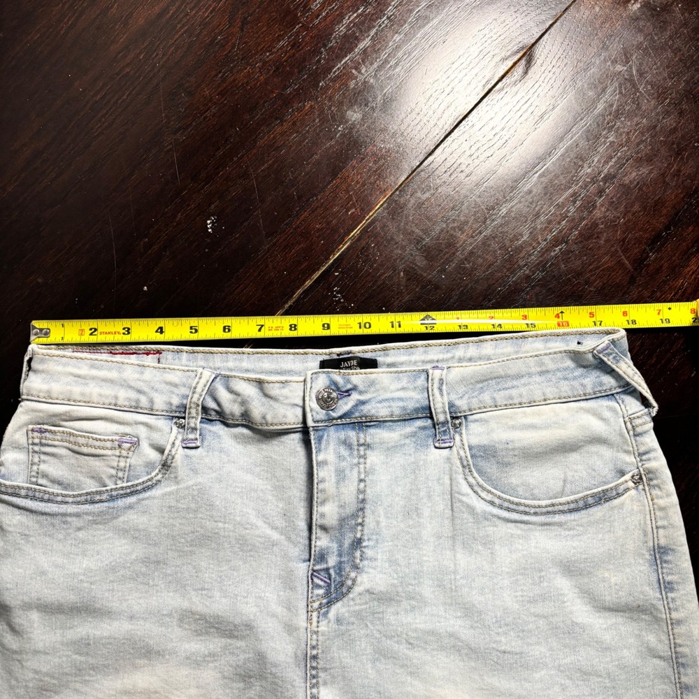True Religion Jayde Mid Rise Stretch Denim Shorts Light Wash Size 34 Purple - Picture 8 of 10